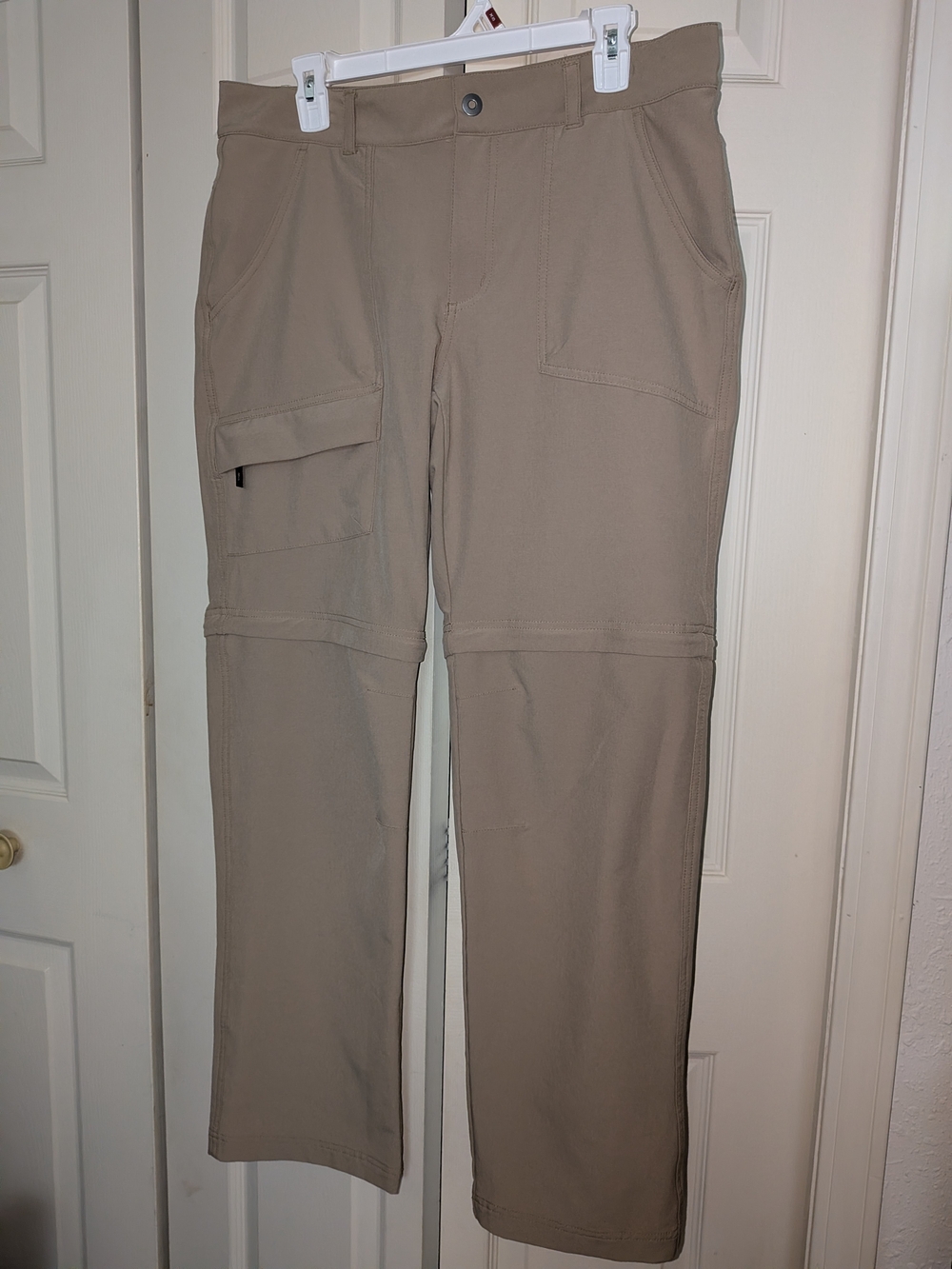 Women's Convertible Zip-Off Track Pants in Taupe